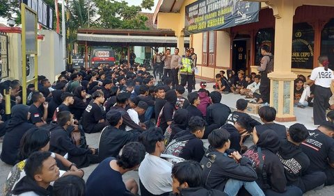 Ada 230 Anggota yang Mengikuti Konvoi