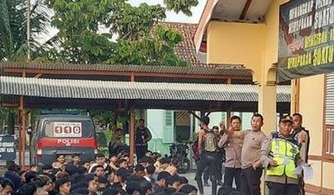 Polisi Memberikan Pembinaan