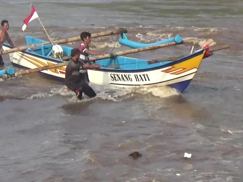 Pemkab Cilacap Segera Uji Coba Perahu Nelayan Berenergi Listrik, Ini Fakta di Baliknya