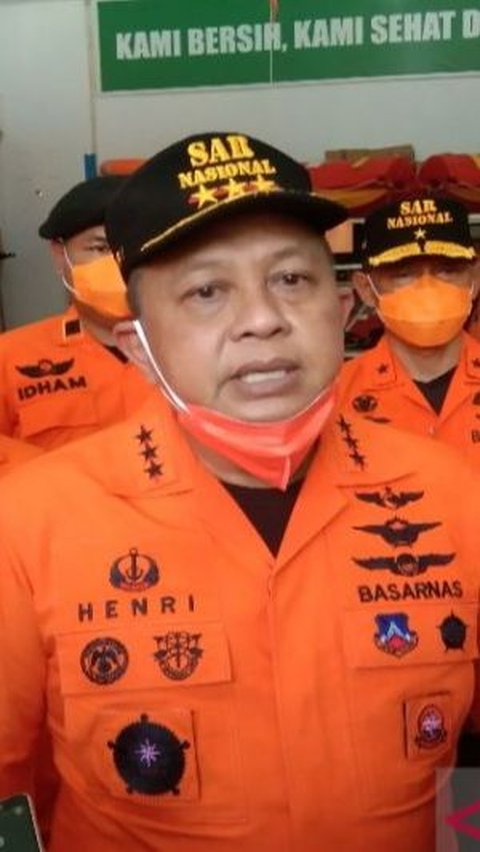 TNI Tetapkan Kepala Basarnas Tersangka Suap & Ditahan di Puspom AU