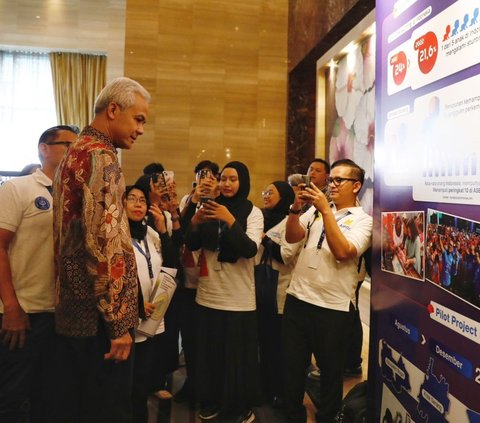 Indonesia juga tercatat sebagai pemilik cadangan nikel terbesar di dunia pada 2022 yakni mencapai 21 juta metrik ton. Artinya, Indonesia menyumbang 21 persen dari total cadangan nikel global sepanjang tahun lalu.