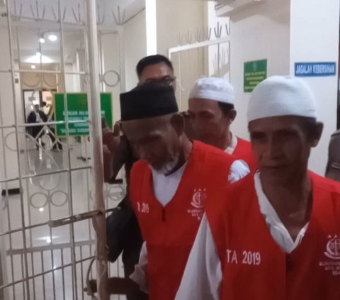 Sidang Pembunuhan Berantai Dukun Aki Cs, Terungkap Korban Alami Kerusakan Akibat Pestisida