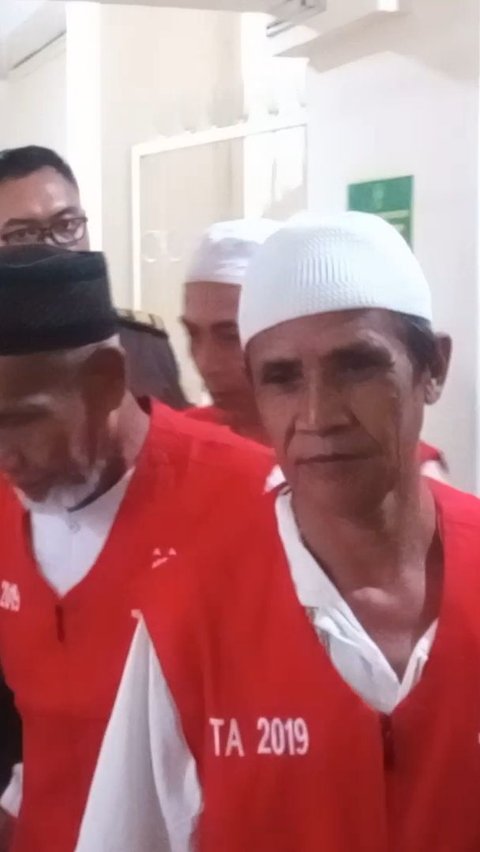 Dukun Aki Pembunuh Berantai di Bekasi Minta Maaf: Harapan Saya Dapat Keringanan Hukuman