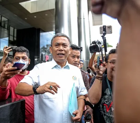 Ketua DPRD Enggak Bisa Berbuat Apa-Apa Terkait Cinta Mega: Saya Petugas Partai