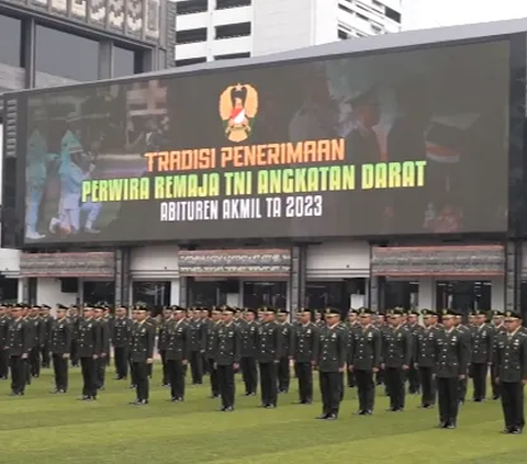 Cerita Anak Pedagang Cilok Keliling jadi Perwira TNI AD, Bapak Masih Jualan Bawa Gerobak