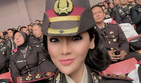 Wanita yang kini menjabat sebagai Penyidik Madya II Ditreskrimsus Polda Meto Jaya itu dikenal memiliki pengalaman di bidang reserse.