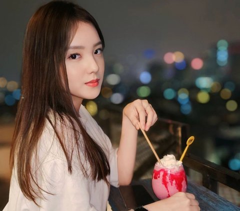 Masuk Dalam Top 100 YouTubers, Ini Sosok Karen Lorenza yang Disebut Mirip Idol Korea