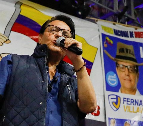 Kandidat calon presiden Ekuador, Fernando Villavicencio saat melakukan kampanye sebelum insiden penembakan tersebut terjadi di Quito (9/8/2023).<br />Dalam kampanyenya, Villavicencio fokus pada masalah keamanan dan memberantas korupsi.