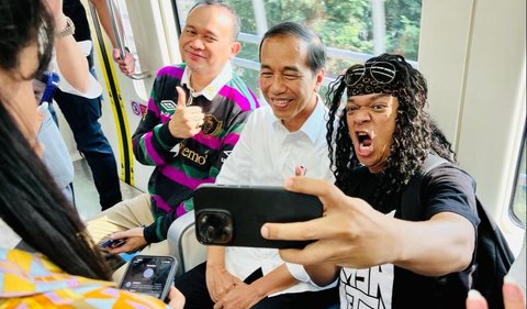 Pada pekan lalu Jokowi juga menjajal dari Stasiun Harjamukti, Depok, ke Stasiun Dukuh Atas.