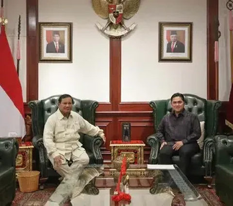 Momen Prabowo Bareng Gibran Hadiri Hari Veteran Nasional