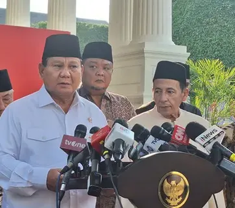 Momen Prabowo Bareng Gibran Hadiri Hari Veteran Nasional