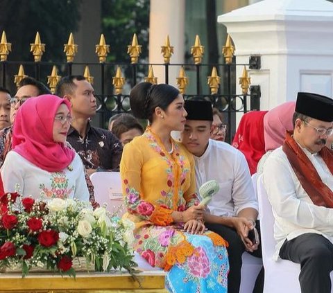 10 Momen Mesra Kaesang Pangarep dan Erina Gudono, Putra Bungsu Presiden Jokowi Ternyata Bucin Banget ke Sang Istri!