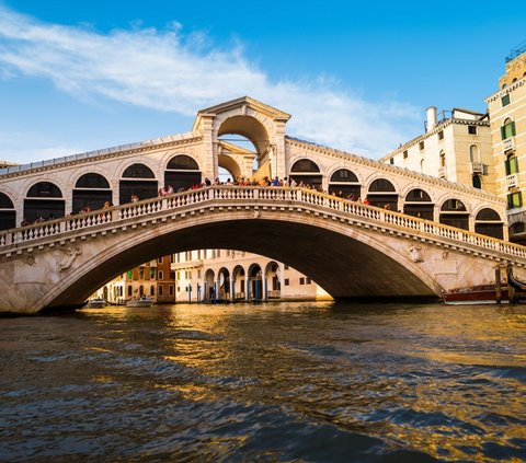 5 Most Beautiful Bridges In Europe | trstdly: trusted news in simple ...