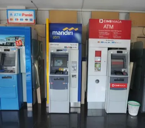 Ternyata Ini Asal Mula Mesin ATM Masuk ke Indonesia