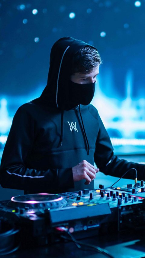 Profil Alan Walker, DJ Berkebangsaan Norwegia Terkenal lewat Lagu 'Faded' dan Keberhasilan Kolaborasinya dengan Marshmello