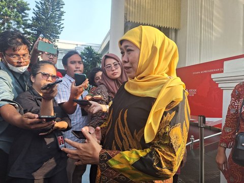 Sedang Ramai Isu Jadi Cawapres Anies, Khofifah Temui Jokowi di Istana