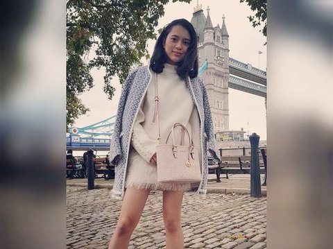 Menetap di London, Potret Memukau Serra Abbie Putri Angie 'Virgin' yang Beranjak Remaja - Pernah Berpartisipasi dalam Kontes Gadis Sampul