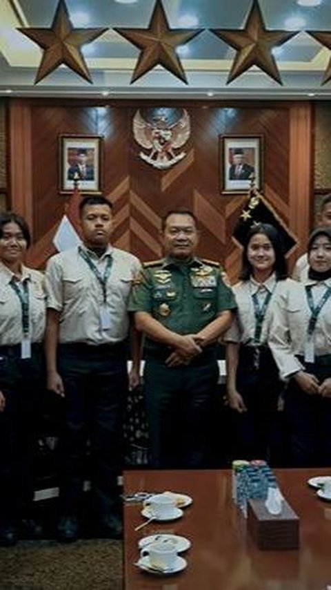 Di Depan Peserta Boot Camp TNI AD To Gen Z, Kasad Dudung Beri Pesan yang Mendalam 'Lupakan Masa Lalu'