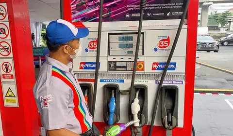 Marthia mengajak masyarakat untuk setia menggunakan produk-produk berkualitas Pertamina.