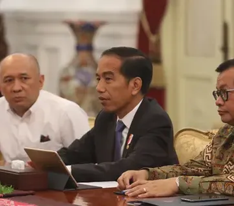 Jokowi Tunjuk Mahfud-Kapolri Pimpin Gugus Tugas Pencegahan dan Penanganan TPPO