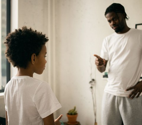 4 Gaya Parenting yang Biasa Diterapkan Orangtua, Ketahui Ciri dan Dampaknya pada Anak
