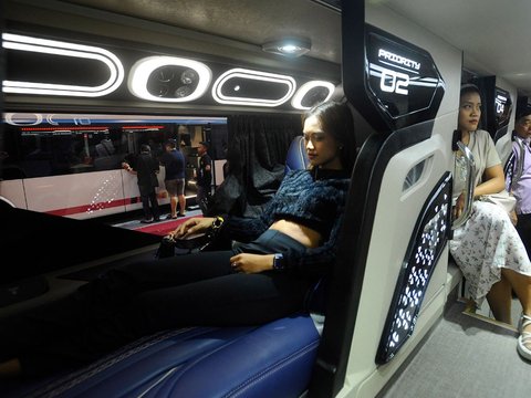 FOTO: Deretan Bus Premium dengan Fasilitas Mewah Ramaikan GIIAS 2023, Intip Penampakannya