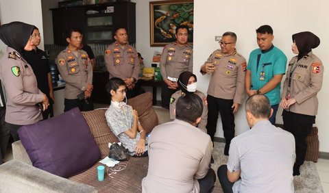 Namun demikian, Hengki mengakui dalam proses penyelidikan kasus ini menemukan banyak hambatan.