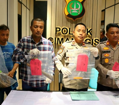 Polisi mengungkapkan fakta baru pembunuhan anak terhadap ibu kandungnya di Depok, Jawa Barat. Terungkap, pelaku ingin membunuh sang ayah setelah menghabisi nyawa ibunya.