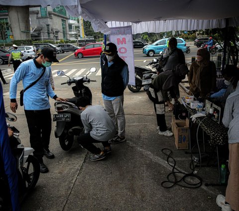 Pemprov DKI dan Polri Kaji Wacana Kendaraan Belum Uji Emisi Kena Tilang ETLE