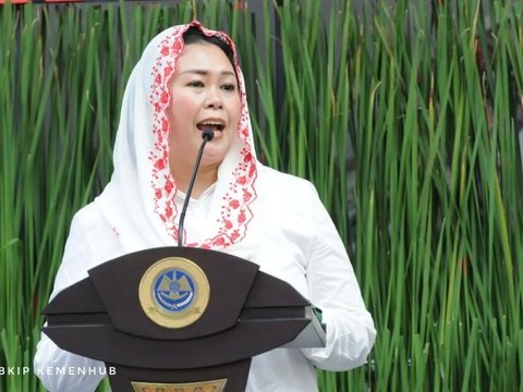 Saat Yenny Wahid Pusing Baca Penjelasan Politisi Demokrat: Muter-Muter Kayak Tong Setan di Pasar Malam