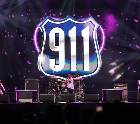 Pada kesempatan ini Boy band lawas 90-an asal Inggris, 911 turut menjadi penampil di ajang The 90's Festival 2023 di hari pertama di Gambir Expo, Kemayoran, Sabtu (12/8/2023).