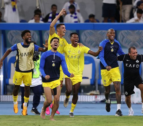 Dua gol Cristiano Ronaldo membuat Al Nassr berbalik unggul dan keluar sebagai juara Liga Champions Arab 2023.