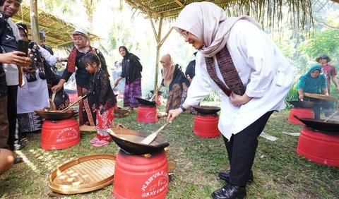 Proses pengolahan kopi dalam pesta rakyat itu dilakukan dengan dua cara, yakni tradisional dan modern.