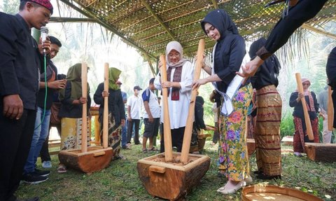 Keseruan Pesta Rakyat Kopi Gombengsari di Banyuwangi