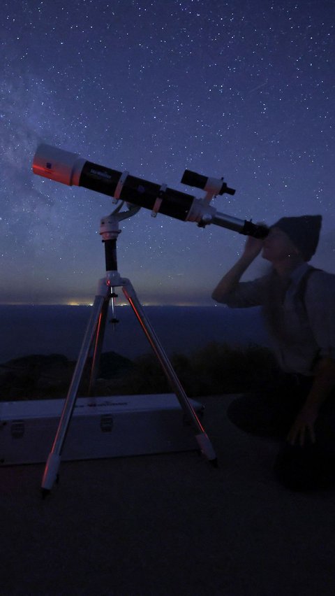 Fenomena langit hujan meteor Perseid sedang mencapai akhir puncaknya pada hari Minggu 13 Agustus 2023 ini.