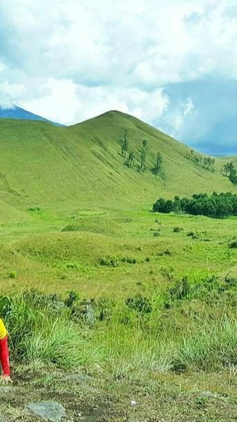 Eksotisme Kawah Wurung Bondowoso, Miniatur Gunung Bromo Mirip Bukit Teletubbies