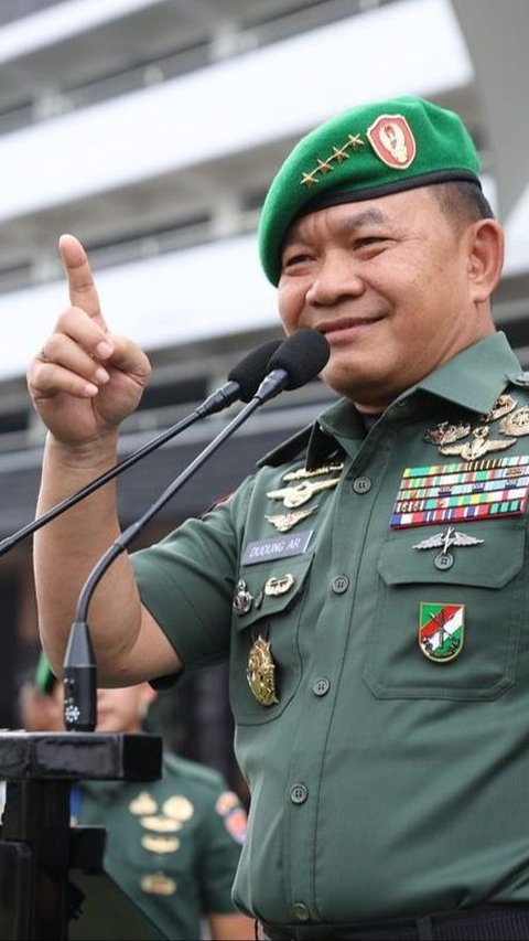 Pangkostrad Letjen Maruli Menantu Luhut & Dua Jenderal Lulusan Terbaik di Bursa Calon Kasad