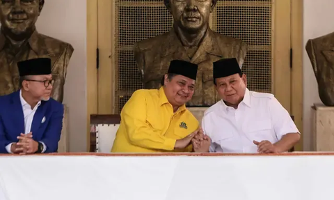 PAN dan Golkar Dukung Prabowo, Pengamat: Bisa Disinyalir Kode Jokowi