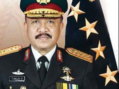Jenderal Pol (Purn) Timur Pradopo (Kapolri 2010-2013)
