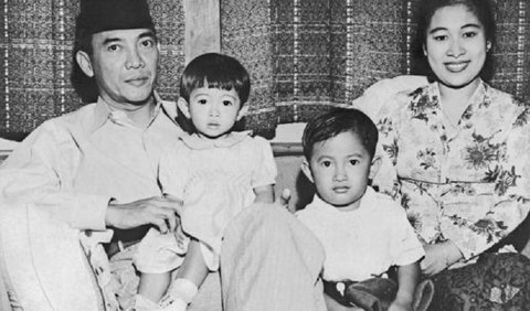 Dalam keterangan, disebutkan jika foto tersebut diambil ketika merayakan ulang tahun Megawati yang ke-7.