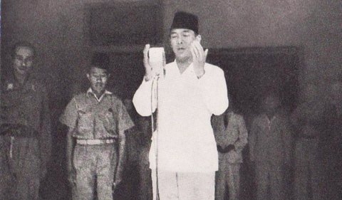 Kesaksian Fatmawati Dalam Detik-Detik Sejarah 17 Agustus 1945