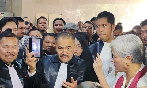 Hadiri Pemeriksaan Polri, Kamaruddin Simanjuntak Mau Tanya Alasan jadi Tersangka