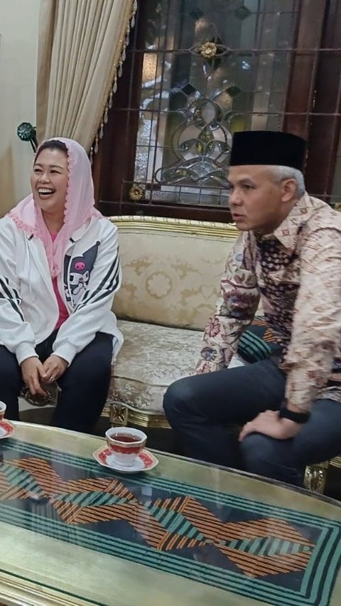 Ganjar Sowan ke Keluarga Gus Dur, Bangun Chemistry dengan Yenny Wahid?