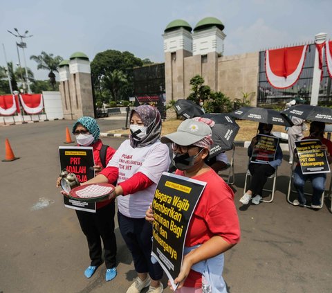 Mereka berharap RUU tersebut segera disahkan oleh DPR agar dapat memberikan perlindungan kerja bagi para pekerja rumah tangga.