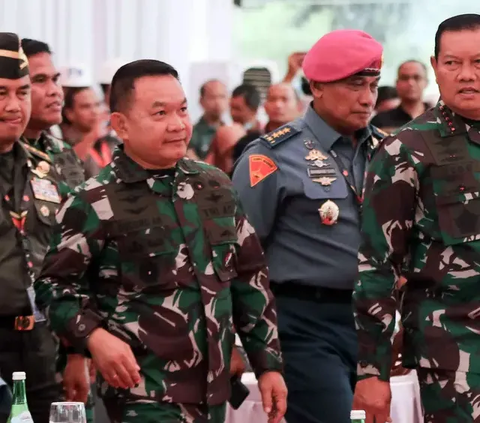 VIDEO:  Bursa Calon Kasad: Letjen TNI Maruli Menantu Luhut Vs Dua Jenderal Lulusan Terbaik