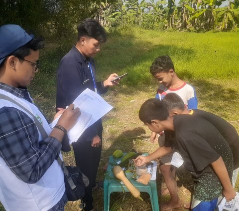 Keren, Sekumpulan Mahasiswa Buat Permainan Unik untuk Anak Desa di Jember Supaya Tak Main HP Terus