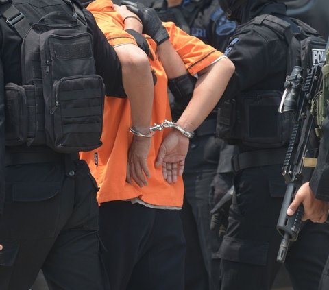 Tersangka Teroris di Bekasi Karyawan BUMN, Dikenal Ramah dan Sering Ikut Rapat RT