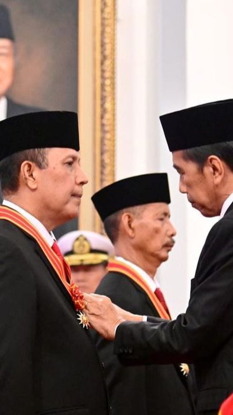 Pensiunan Komjen Polri 'Pembasmi Teroris' Dianugrahi Bintang Mahaputra Pratama oleh Jokowi, ini Sosoknya