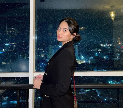 Cantiknya Putri Politisi Andre Rosiade Anak Buah Prabowo, Pose Bareng Sang Ayah Ramai Pada 'Melamar'