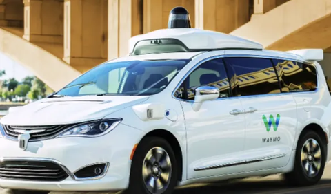 Begitu juga taksi robot Waymo. Taksi robot ini menyebutkan meminta penumpang untuk menghormati mobil dan menjaga kebersihan. Tetapi berhubungan seks tidak disebutkan.